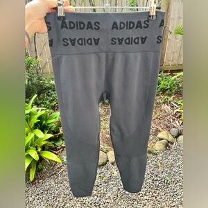 Adidas leggings medium